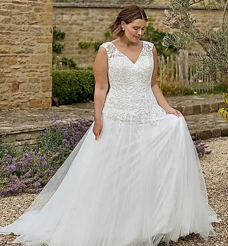 Fit & Flare Wedding Dress